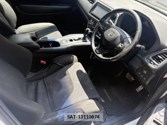 Honda VEZEL 2014-08 8817530-4