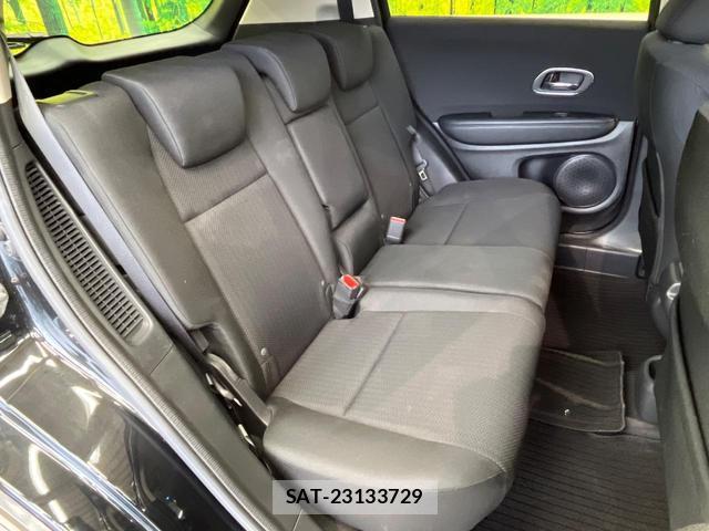 Honda VEZEL 2015-04 8817565-8
