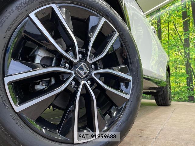 Honda VEZEL 2025-09 8817761-12