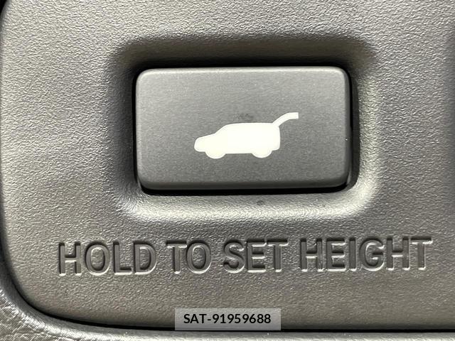 Honda VEZEL 2025-09 8817761-4
