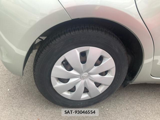 Toyota VITZ 2012-02 8812429-4