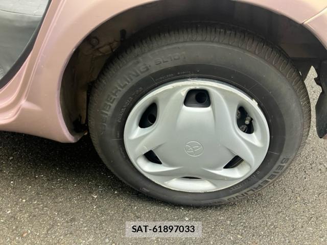 Toyota VITZ 2000-04 8813008-2