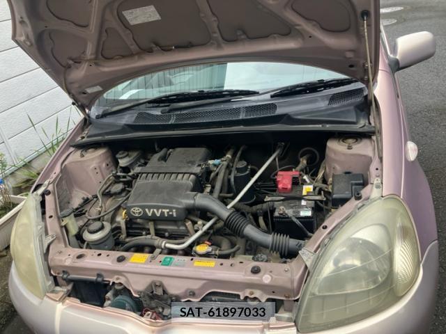 Toyota VITZ 2000-04 8813008-9