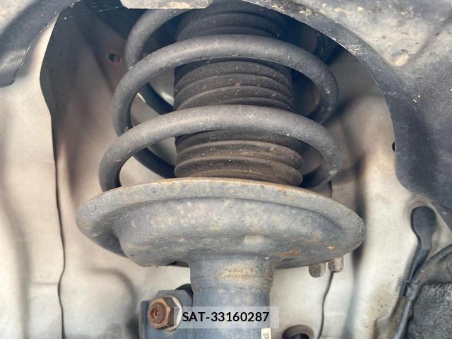 Toyota VITZ 2017-03 8813233-19