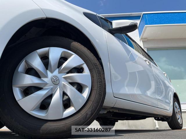 Toyota VITZ 2017-03 8813233-9