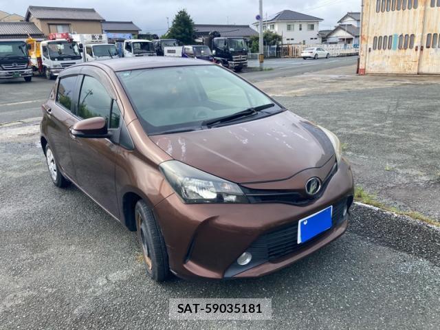Toyota VITZ 2014-09 8813297-1