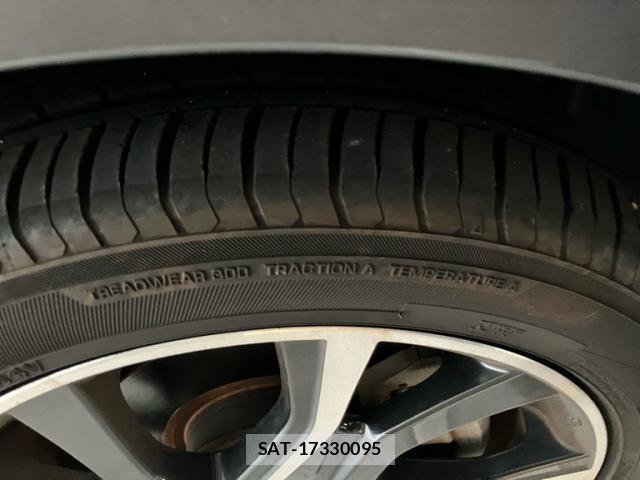 Toyota VITZ 2015-10 8813573-3