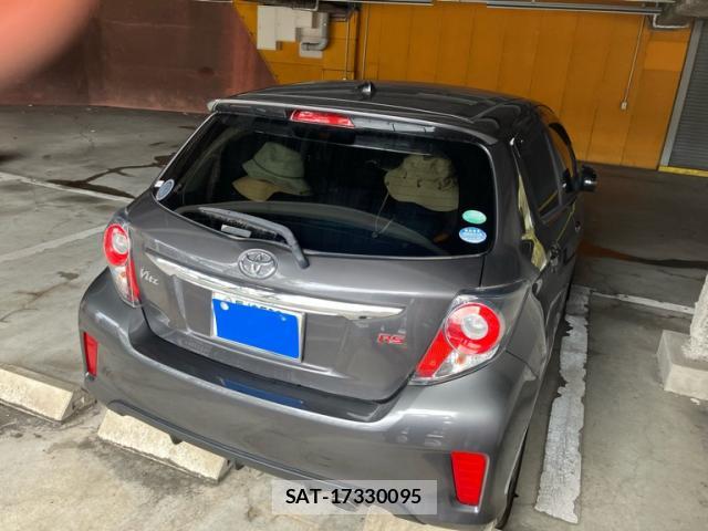 Toyota VITZ 2015-10 8813573-7