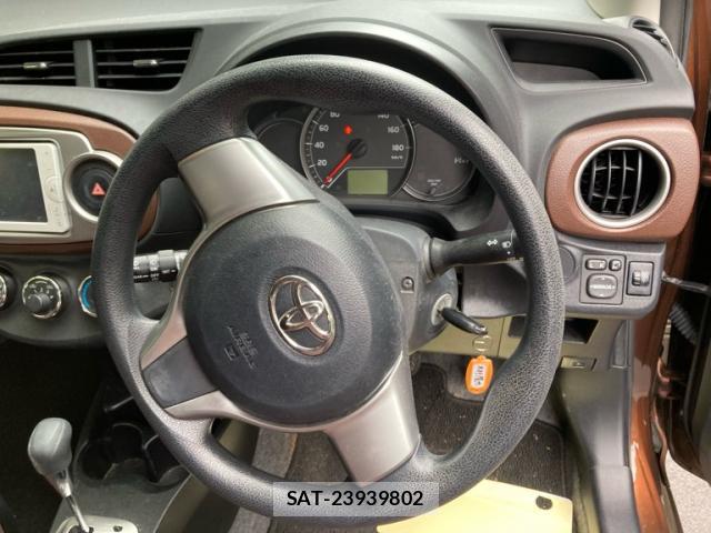 Toyota VITZ 2013-09 8813604-14