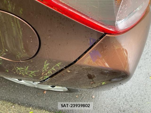Toyota VITZ 2013-09 8813604-9