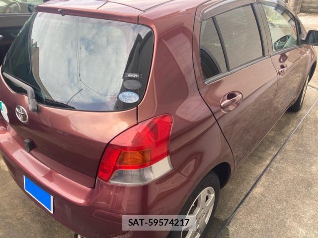 Toyota VITZ 2010-10 8814091-13