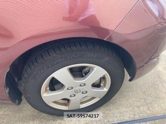 Toyota VITZ 2010-10 8814091-3