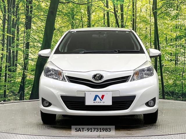 Toyota VITZ 2013-12 8814686-13