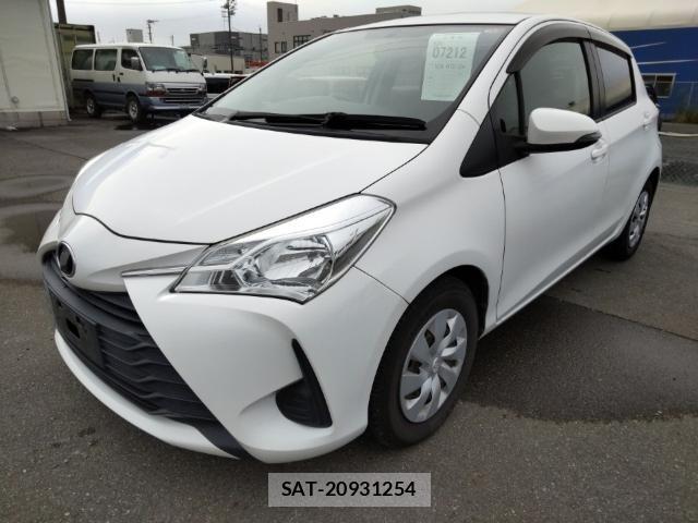 Toyota VITZ 2017-09 8815322-0