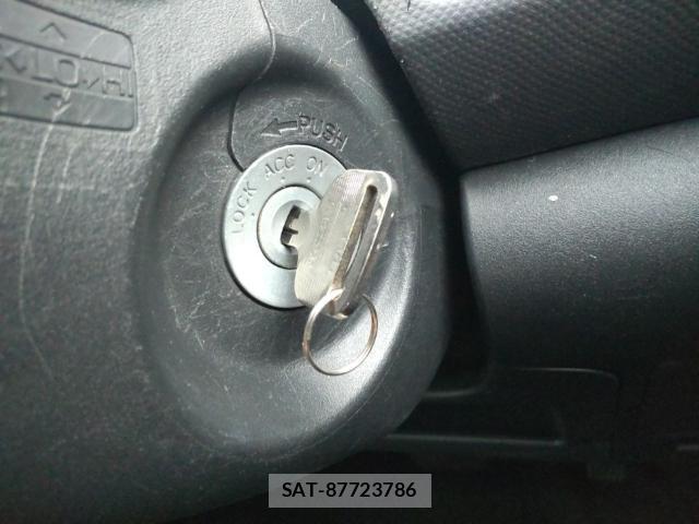 Toyota VITZ 2006-09 8815332-14