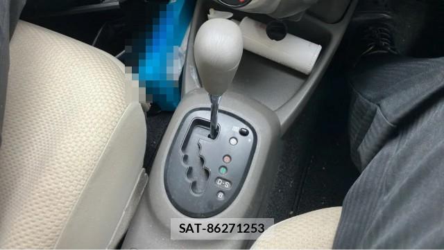 Toyota VITZ 2010-02 8815510-14
