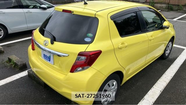 Toyota VITZ 2014-12 8815539-12