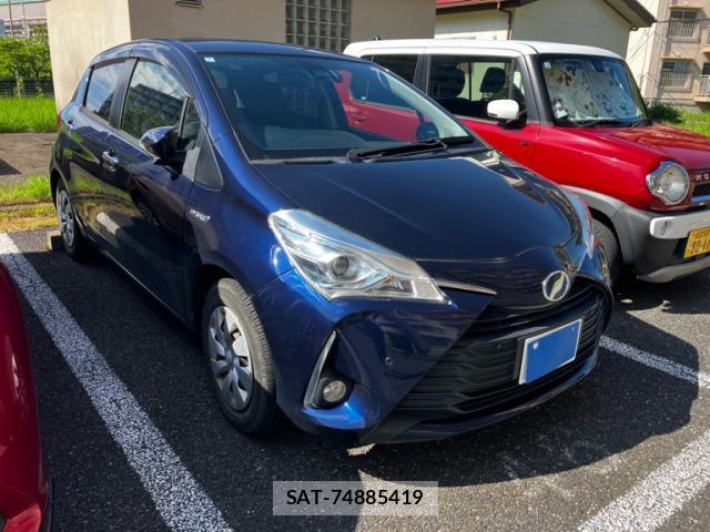 Toyota VITZ 2018-08 8816377-0