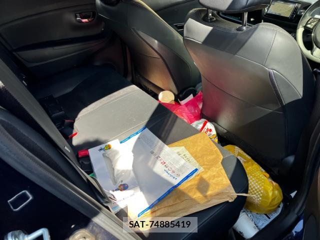 Toyota VITZ 2018-08 8816377-10
