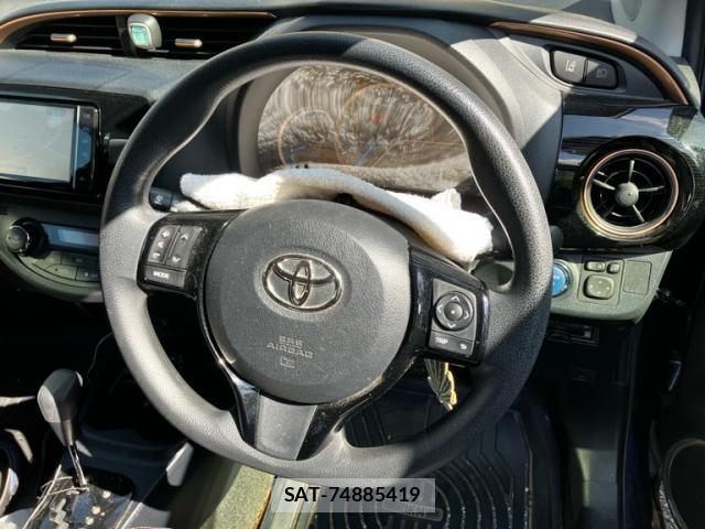 Toyota VITZ 2018-08 8816377-15