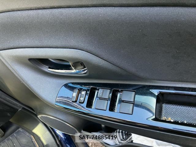 Toyota VITZ 2018-08 8816377-17