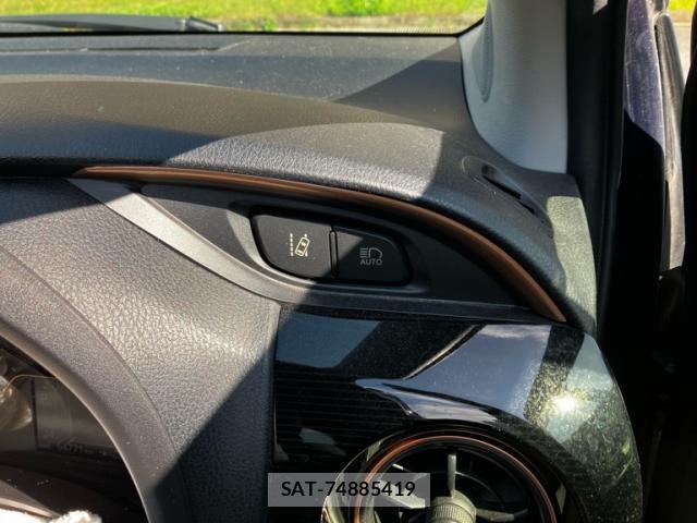 Toyota VITZ 2018-08 8816377-18