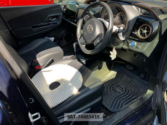 Toyota VITZ 2018-08 8816377-8