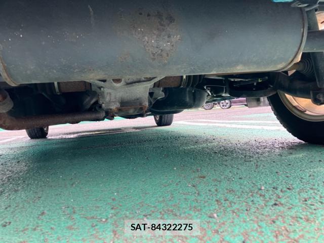Toyota VITZ 2017-06 8817461-17