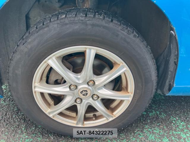 Toyota VITZ 2017-06 8817461-5