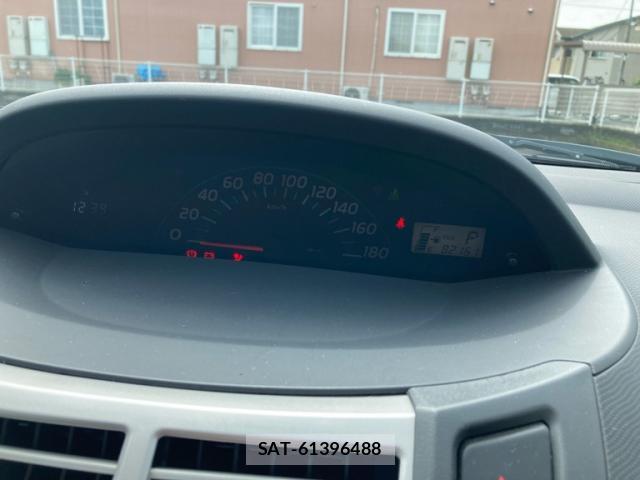 Toyota VITZ 2006-10 8817607-14