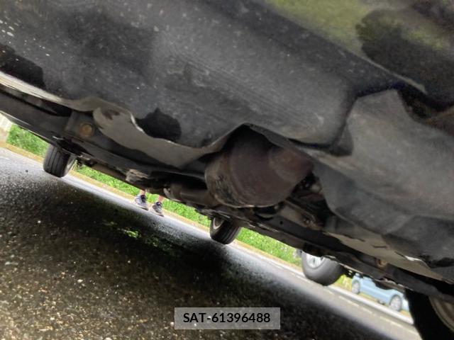 Toyota VITZ 2006-10 8817607-2