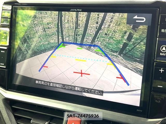 Toyota VOXY 2016-09 8812050-3