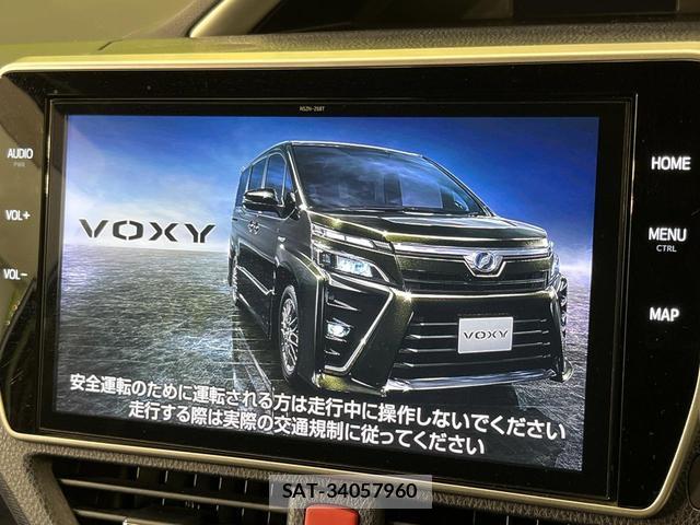 Toyota VOXY 2019-04 8812063-2