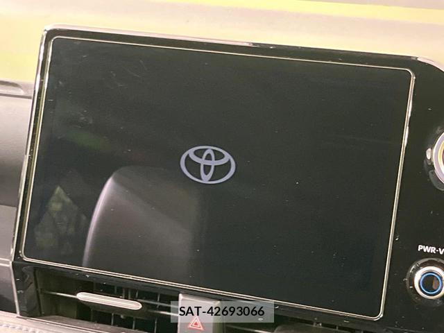 Toyota VOXY 2023-08 8812074-2