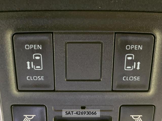 Toyota VOXY 2023-08 8812074-4