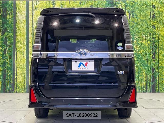 Toyota VOXY 2019-09 8812127-15