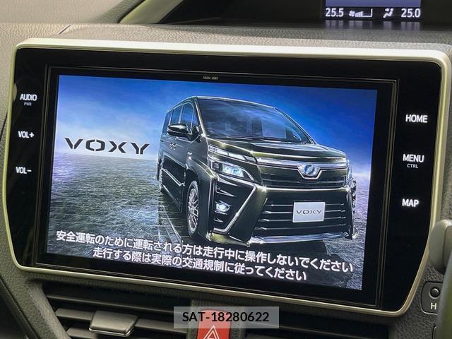 Toyota VOXY 2019-09 8812127-2