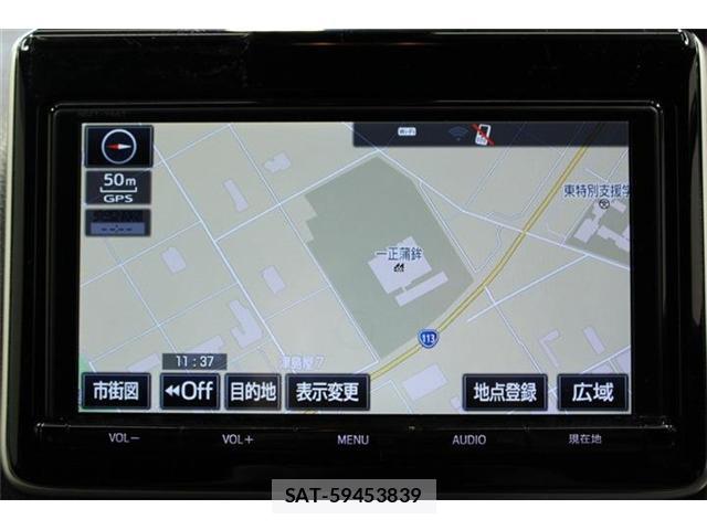 Toyota VOXY 2017-10 8812297-2