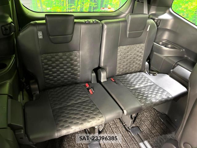Toyota VOXY 2023-11 8812305-10