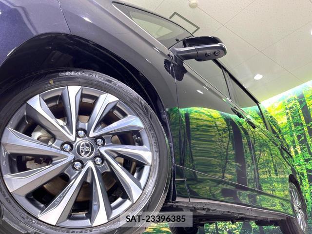 Toyota VOXY 2023-11 8812305-14