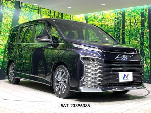 Toyota VOXY 2023-11 8812305-17