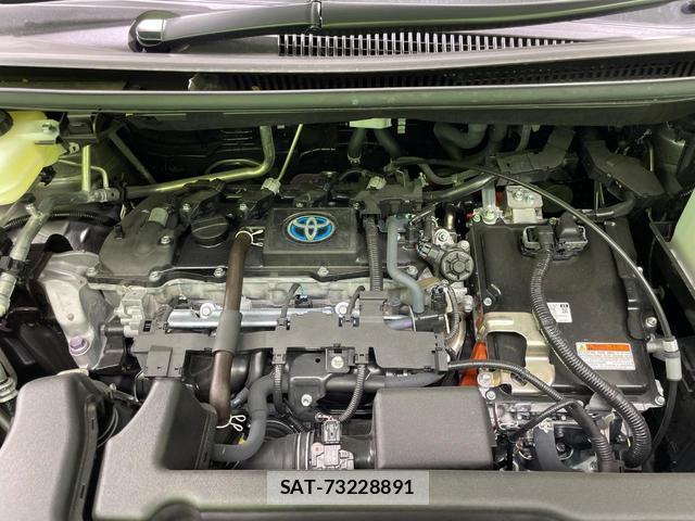 Toyota VOXY 2025-08 8812308-18