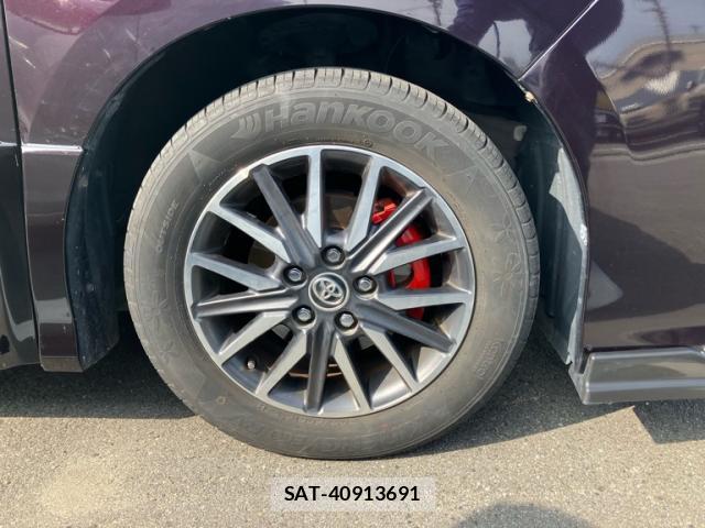 Toyota VOXY 2014-01 8812435-4