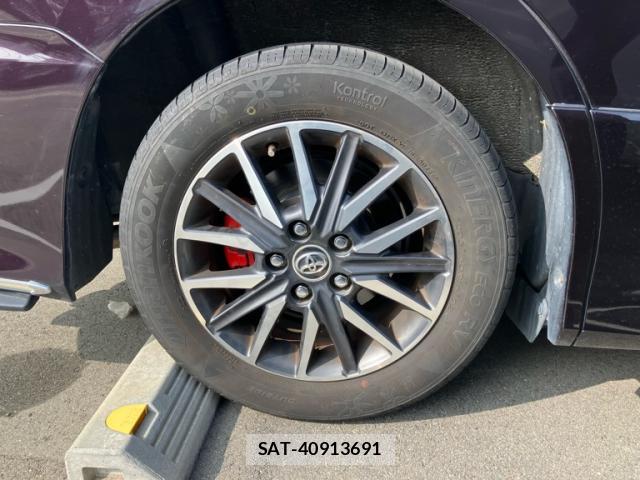 Toyota VOXY 2014-01 8812435-5