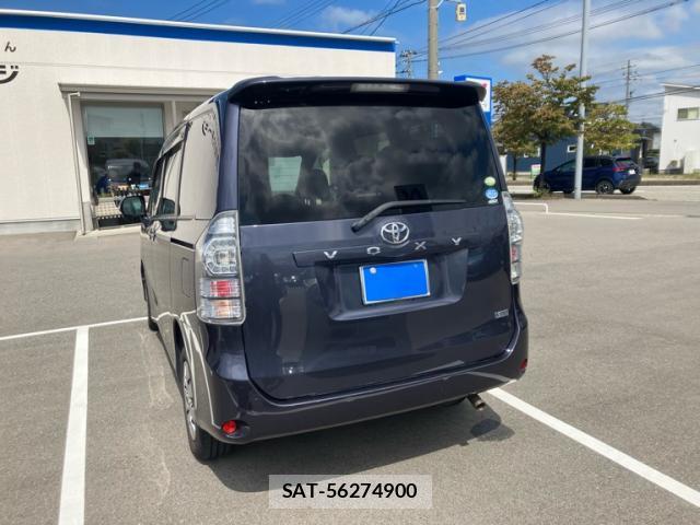 Toyota VOXY 2011-07 8812529-13
