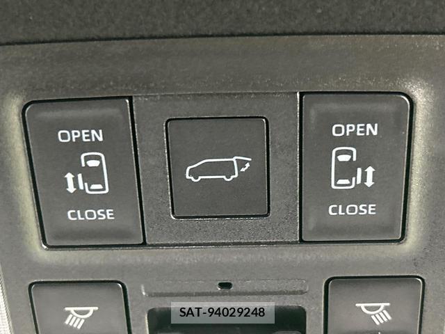 Toyota VOXY 2024-12 8812778-6