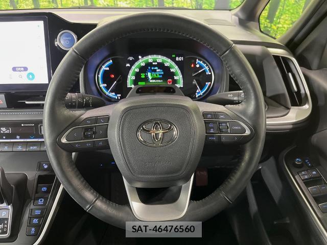 Toyota VOXY 2023-01 8812913-10