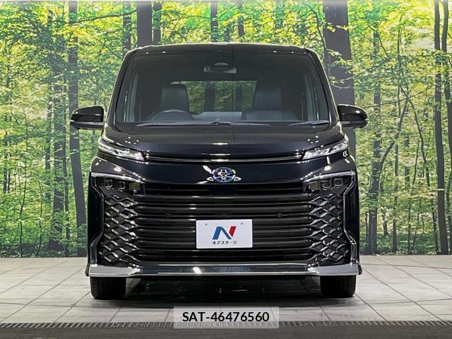 Toyota VOXY 2023-01 8812913-13