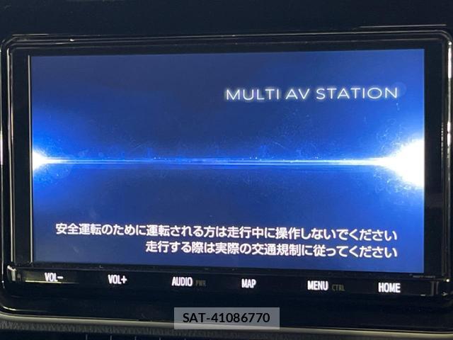 Toyota VOXY 2019-11 8812959-4