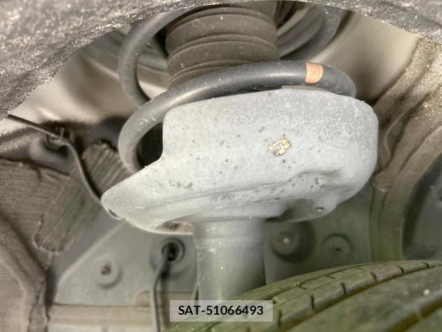 Toyota VOXY 2024-03 8812970-19